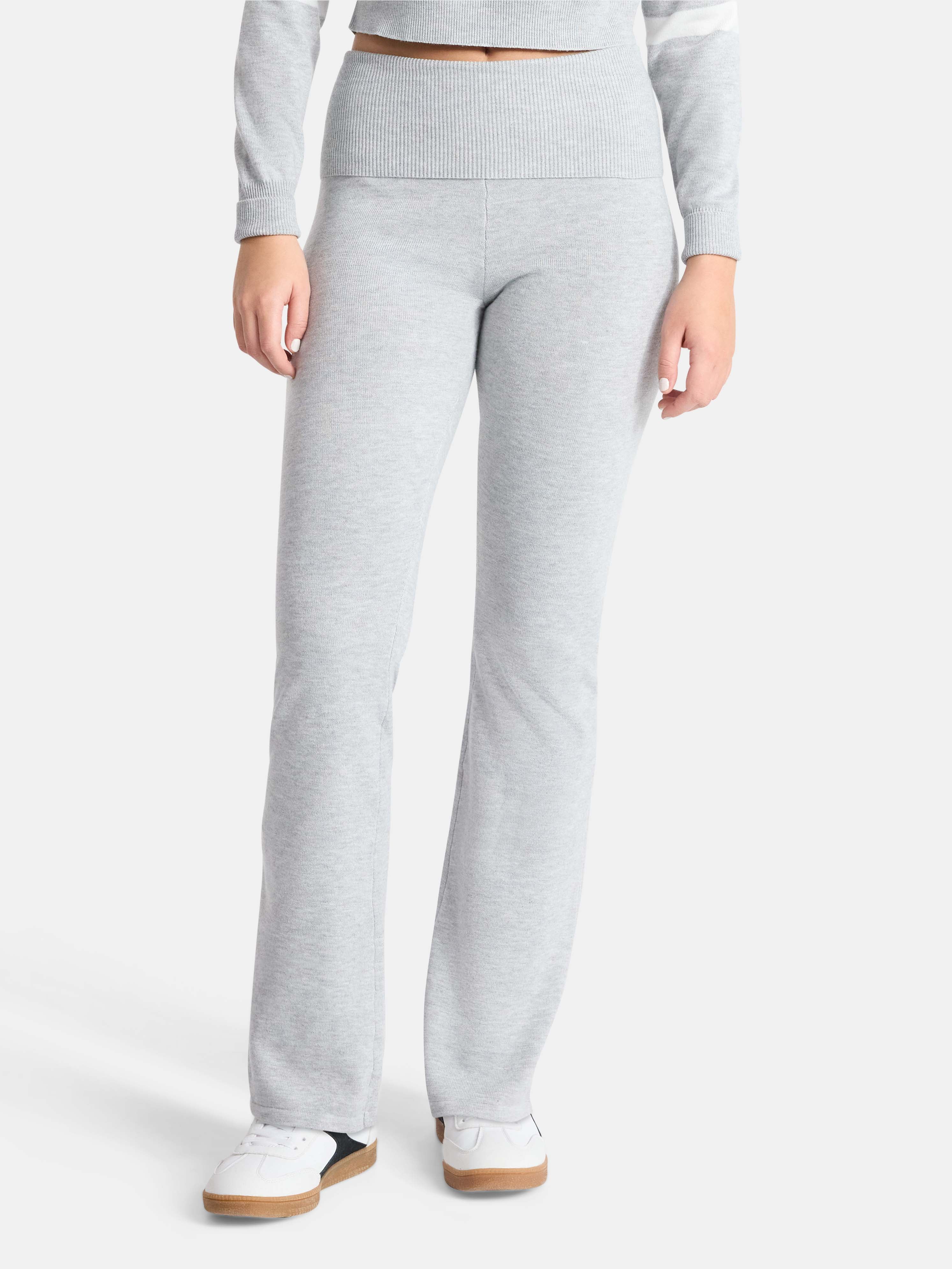 No Boundaries Flare Foldover Pants, 31'' Inseam, Women's - Walmart.com