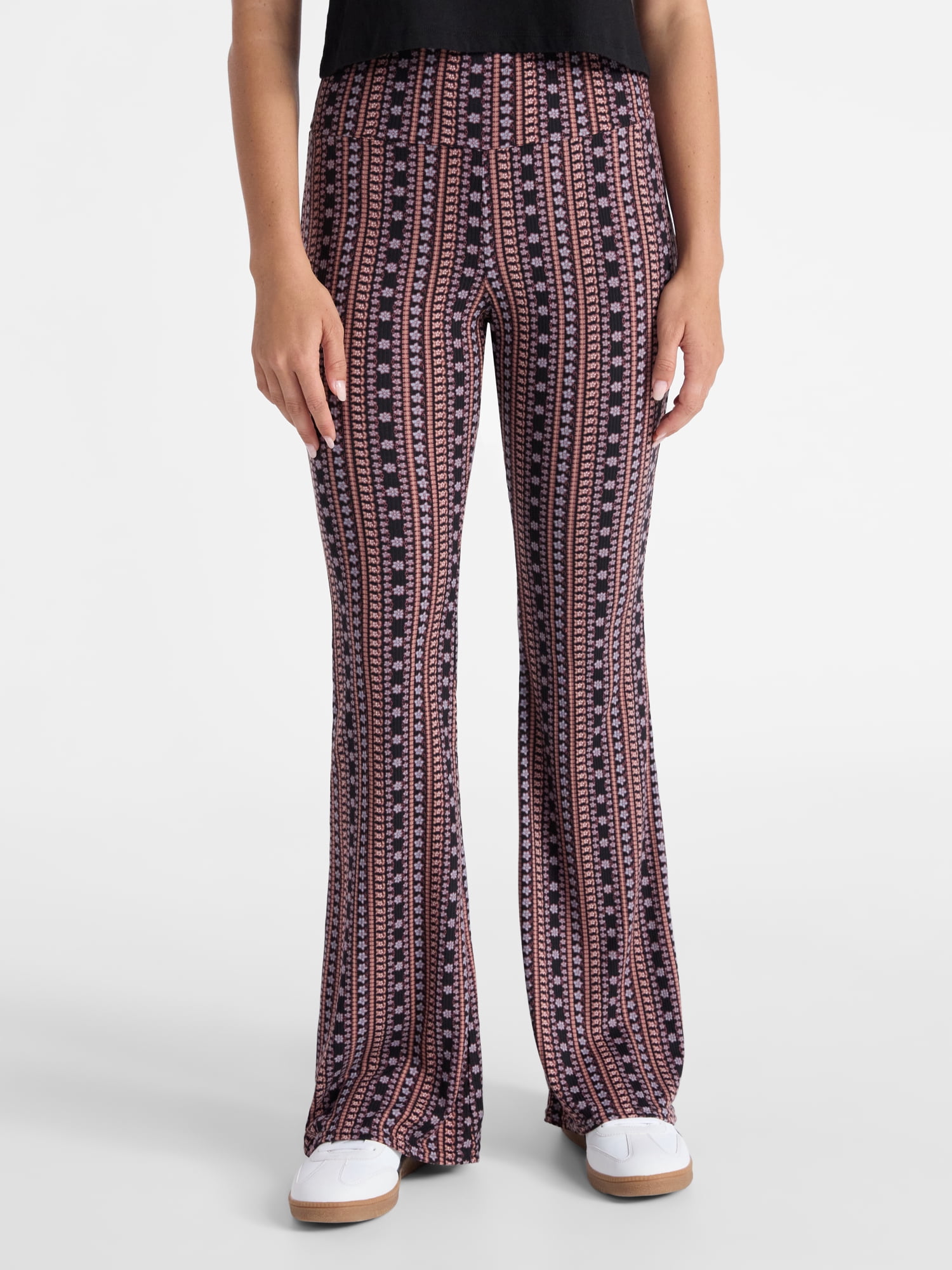 No Boundaries Flare Pants and 2-Pack, Women's and Women’s Plus
