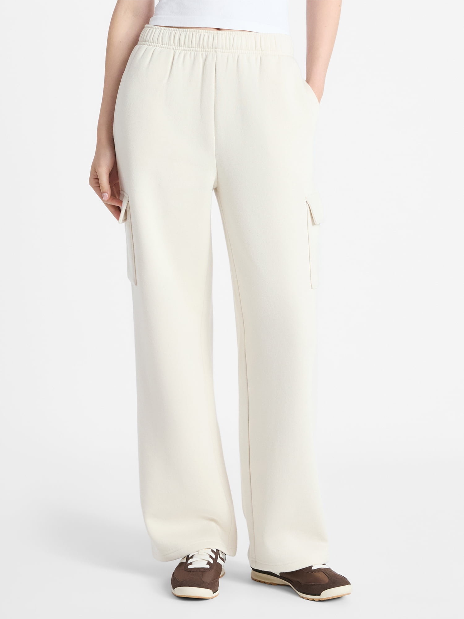 No Boundaries Fleece Cargo Wide-Leg Pants, 30'' Inseam, Women's