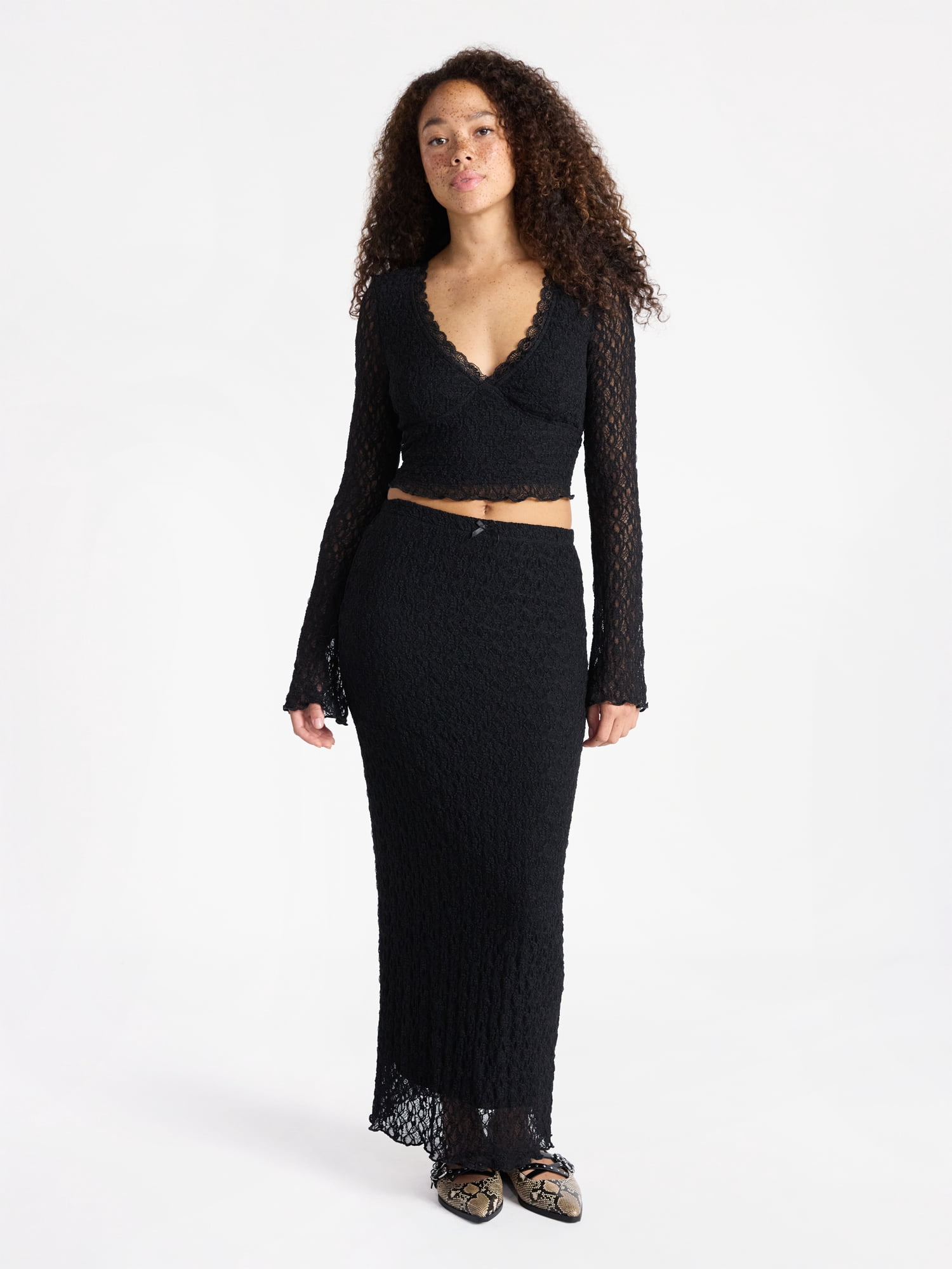 No Boundaries Lace Long Sleeve Crop Top and Midi Skirt Set, 2-Piece, Women’s