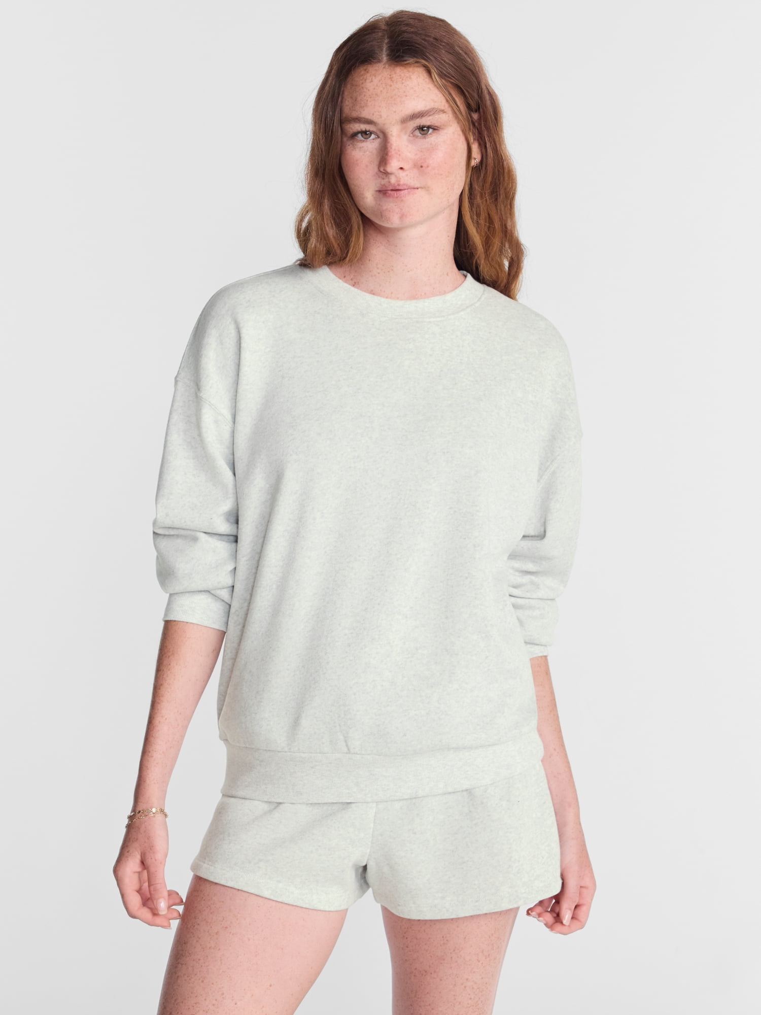 No Boundaries Pullover Crewneck Sleep Top with Long Sleeves, Women's XXS-3X