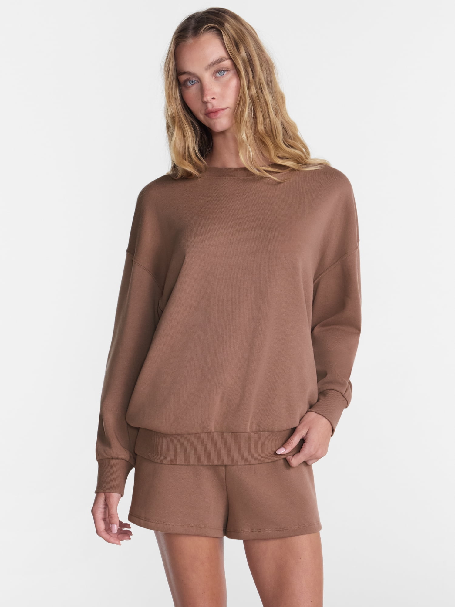 No Boundaries Pullover Crewneck Sleep Top with Long Sleeves, Women's XXS-3X