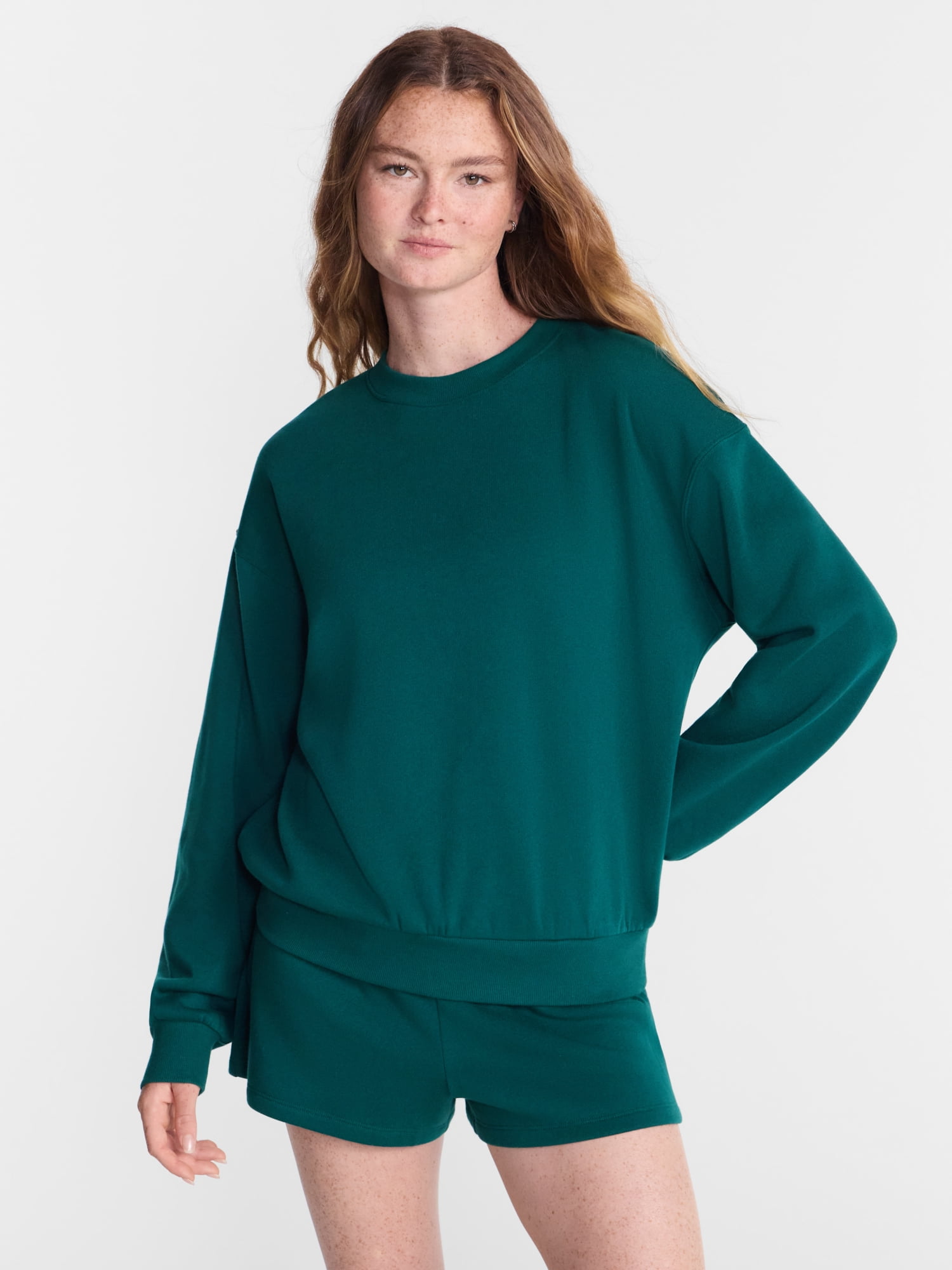 No Boundaries Pullover Crewneck Sleep Top with Long Sleeves, Women's XXS-3X