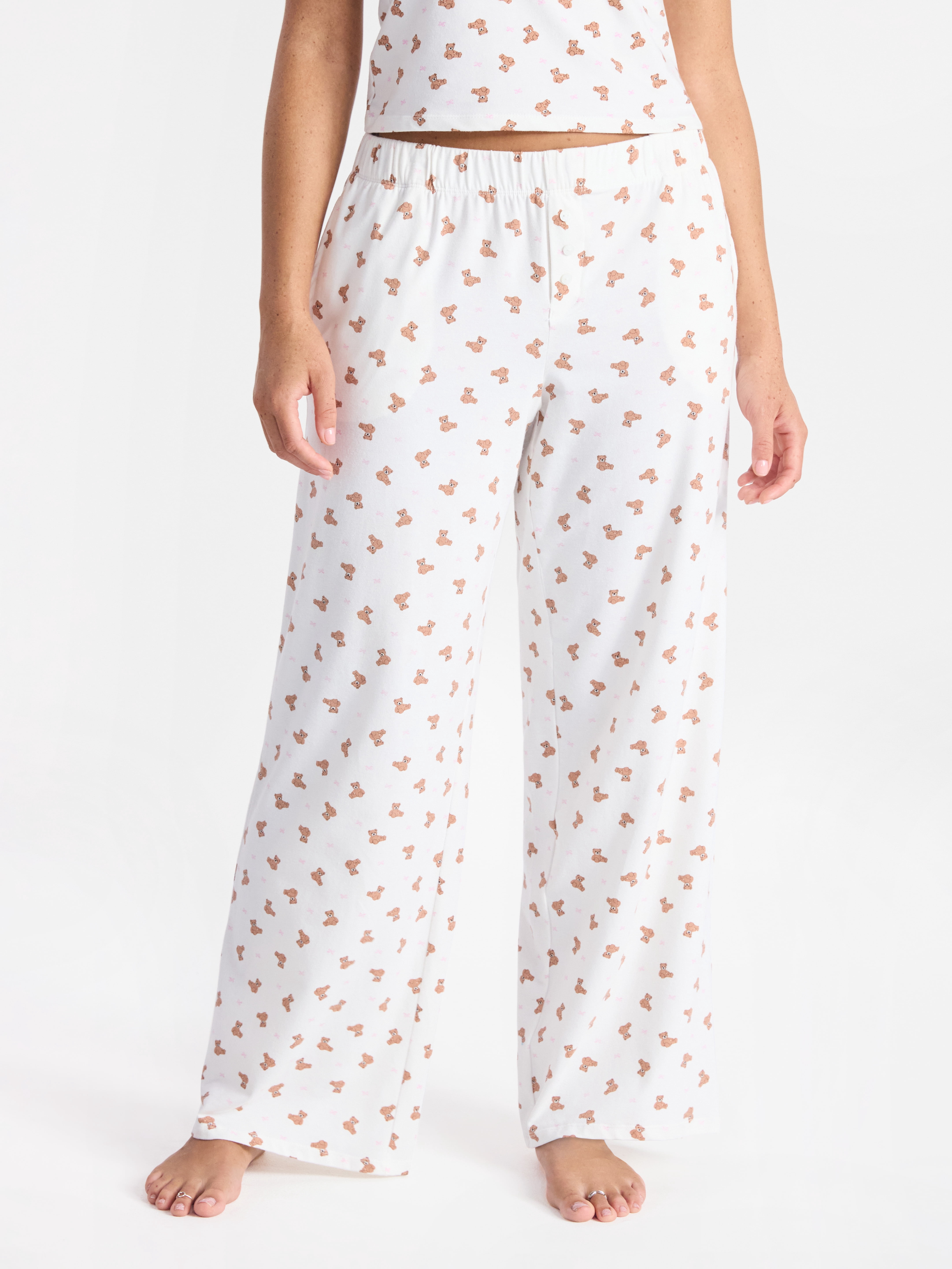 No Boundaries Cloud Core Sleepwear Pants, 30" Inseam, Women's and Women's Plus XXS – 3X