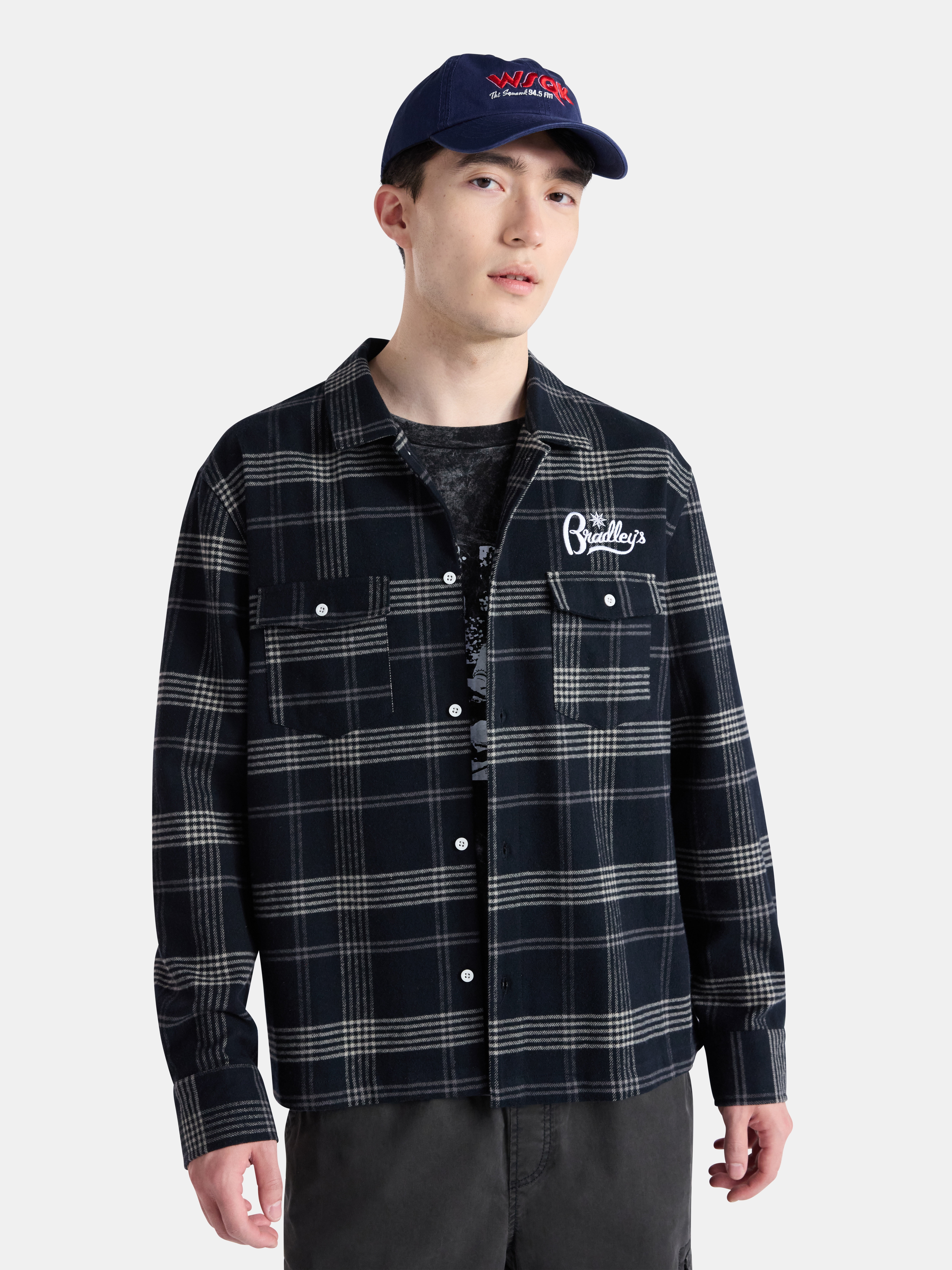 Netflix Stranger Things Bradley’s Cotton Flannel from No Boundaries, Men's & Big Men's
