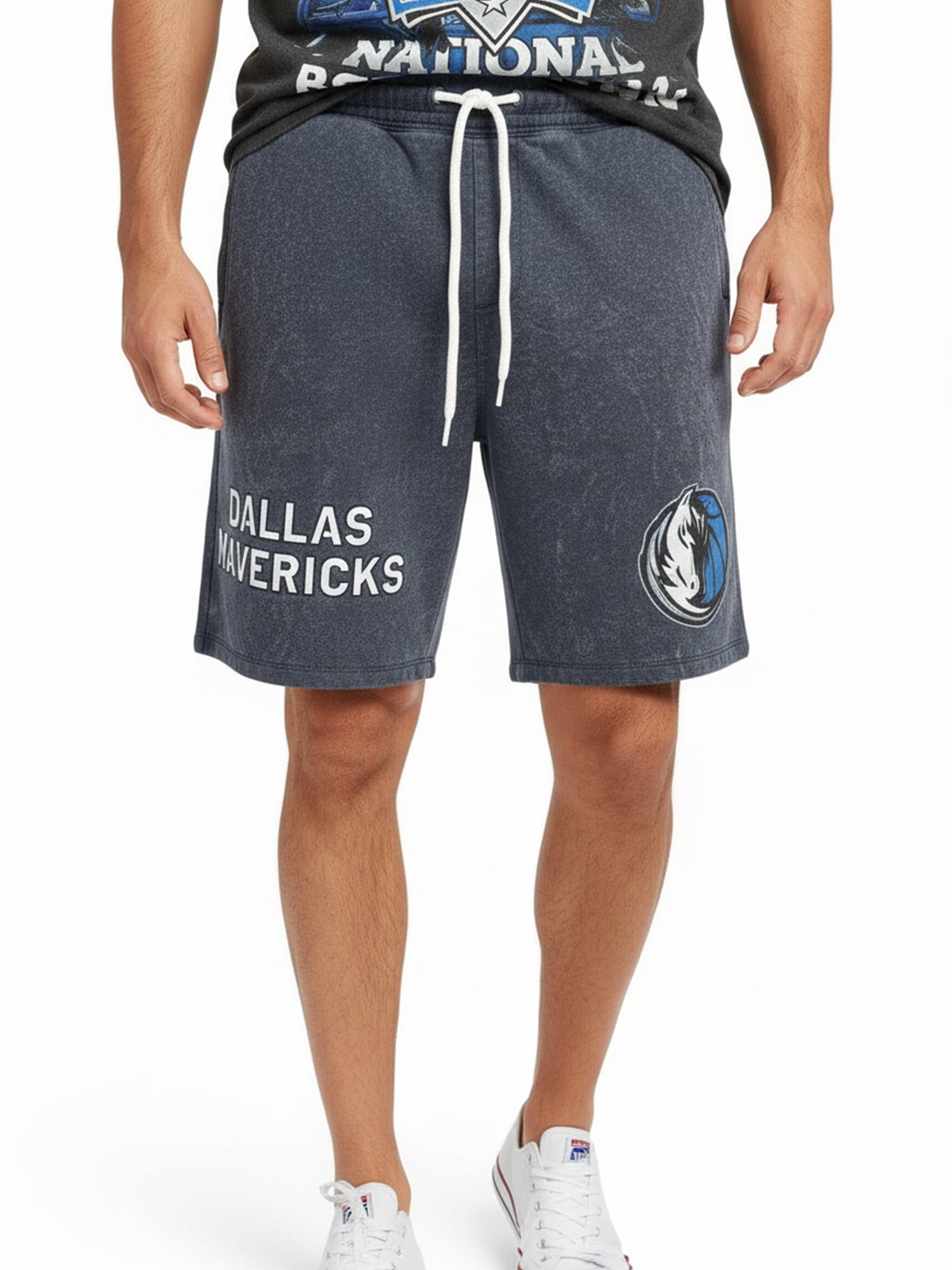 NBA Dallas Mavericks Men's & Men's Big and Tall Mineral Wash Graphic Shorts, Sizes XS–5XB