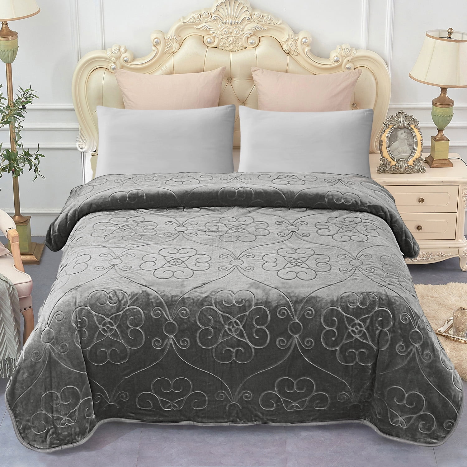 NC Contemporary Gray Printed Polyester Reversible Bed Blanket Queen