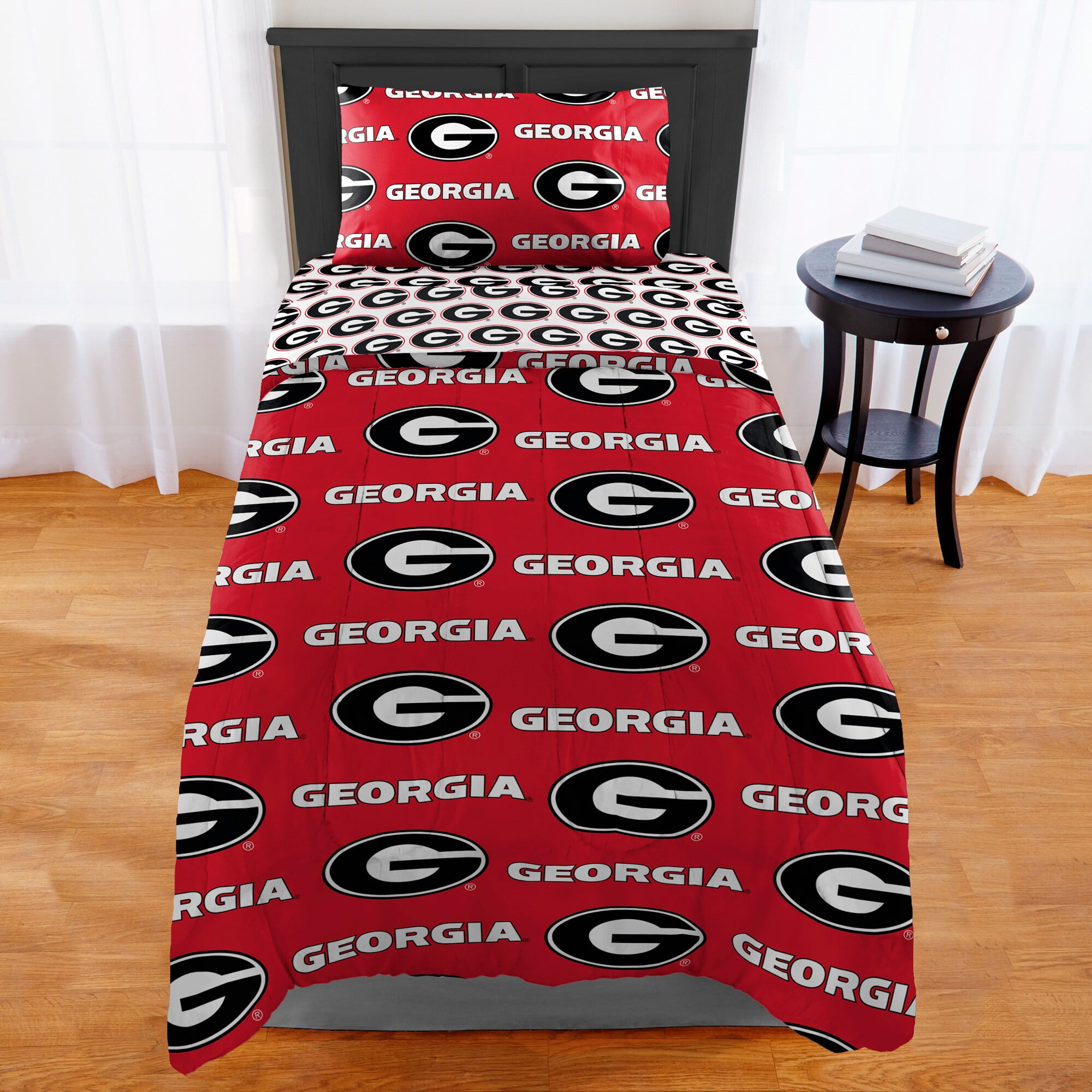 NCAA Georgia Bulldogs Twin or Xl Bed In Bag Set