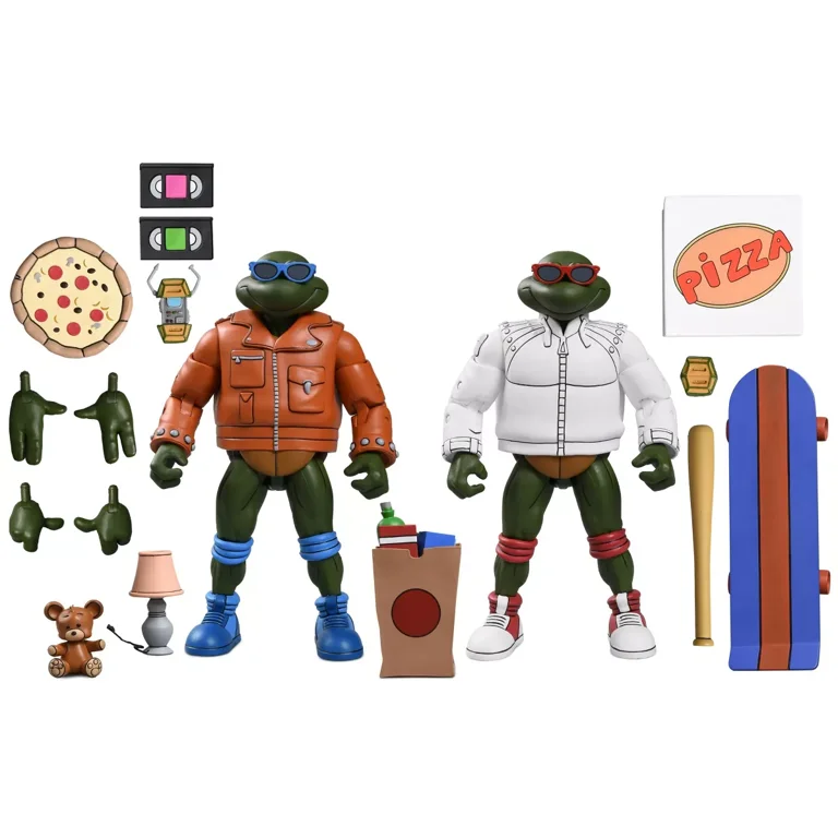 NECA Teenage Ninja Mutant Turtles Punk Leonardo and Punk Raphael