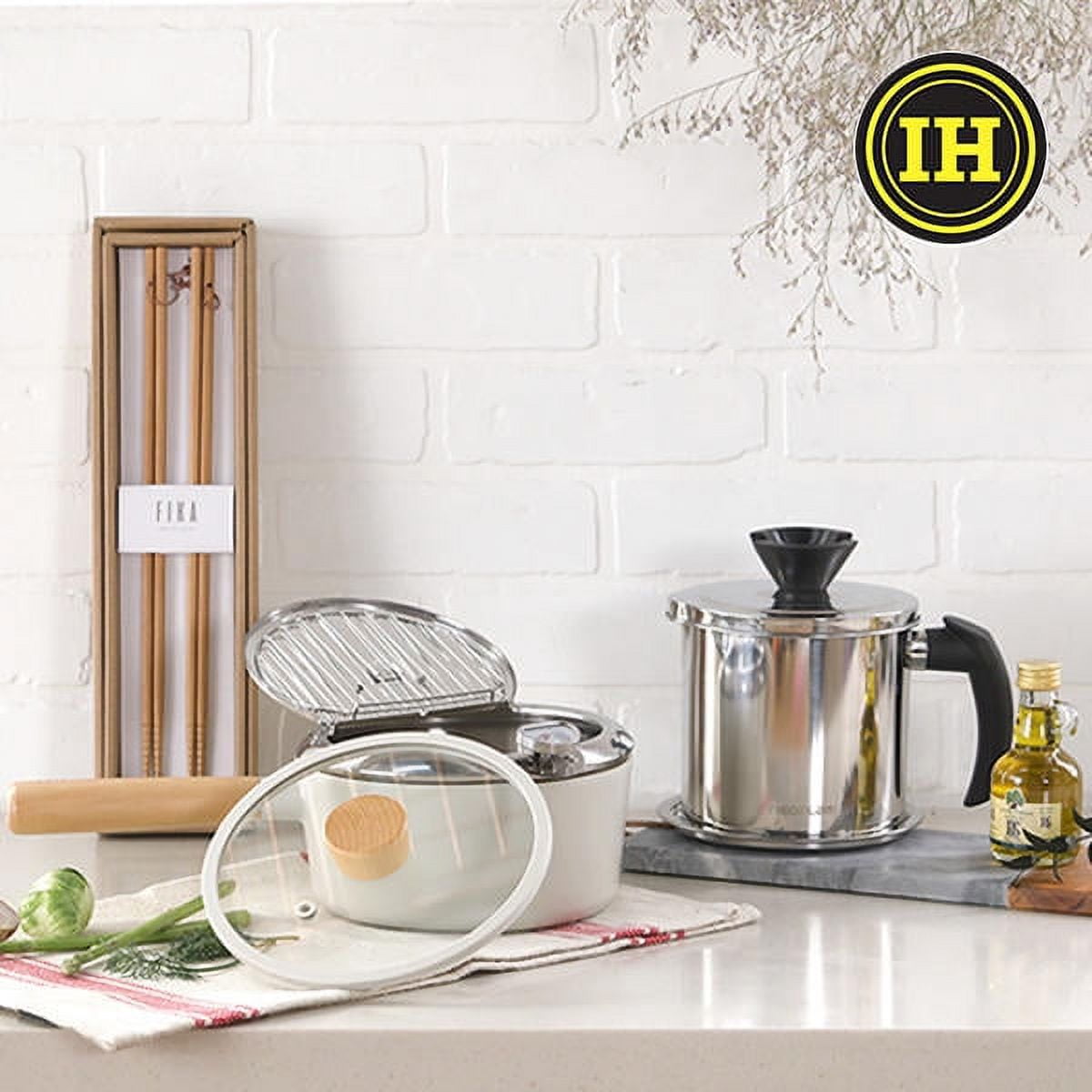 https://i5.walmartimages.com/seo/NEOFLAM-FIKA-Deeping-Fryer-with-Thermometer-Lid-for-Stovetops-and-Induction-Made-in-Korea_f3a82a68-a69c-4036-837a-34b2bed6a267.c6d8e9b077609525713ee12f6d9341b9.jpeg