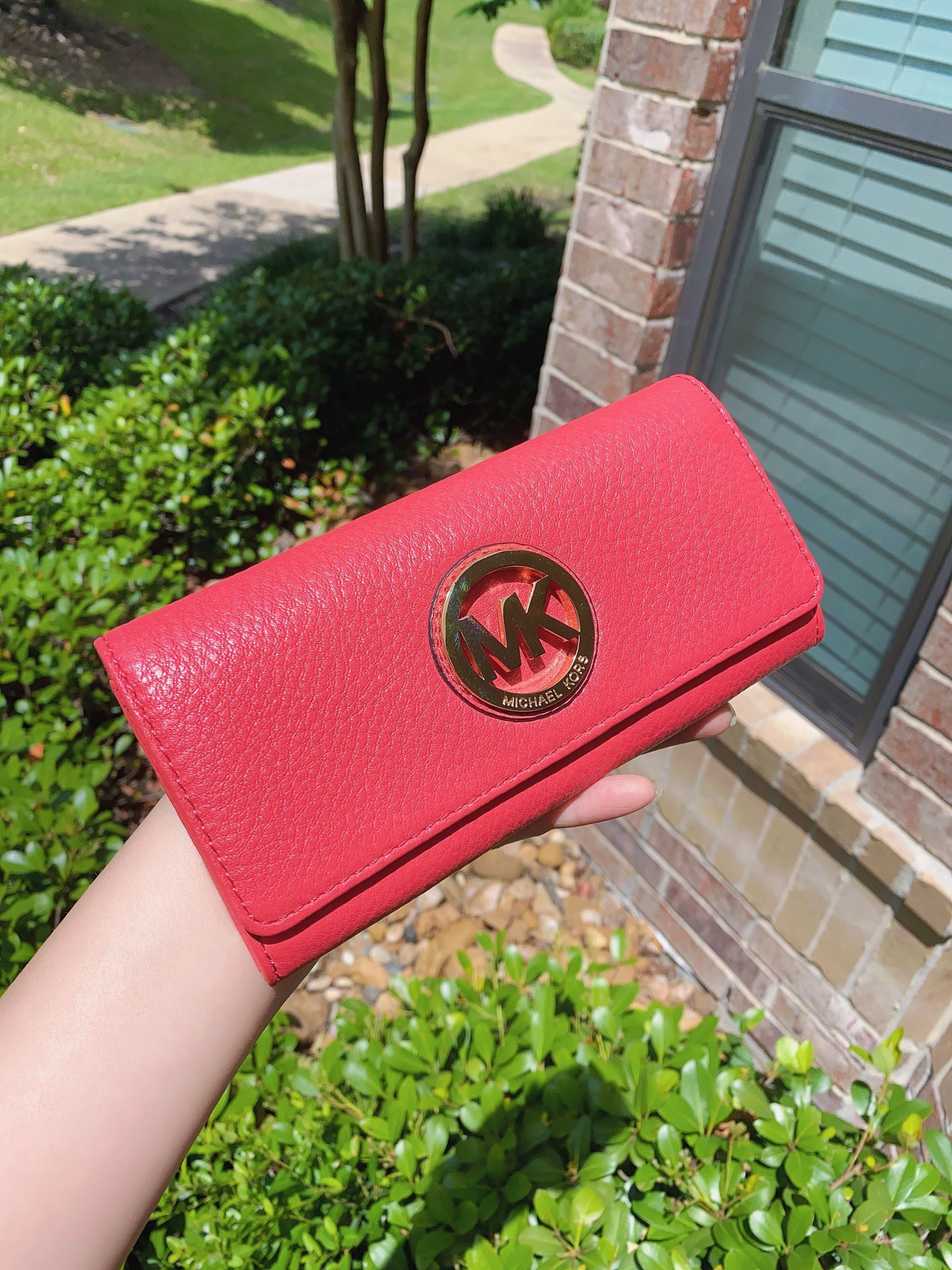 財布 Michael Kors FULTON FLAP CONTINENTAL Michael Kors Fulton Flap Continental Leather Wallet (Blossom