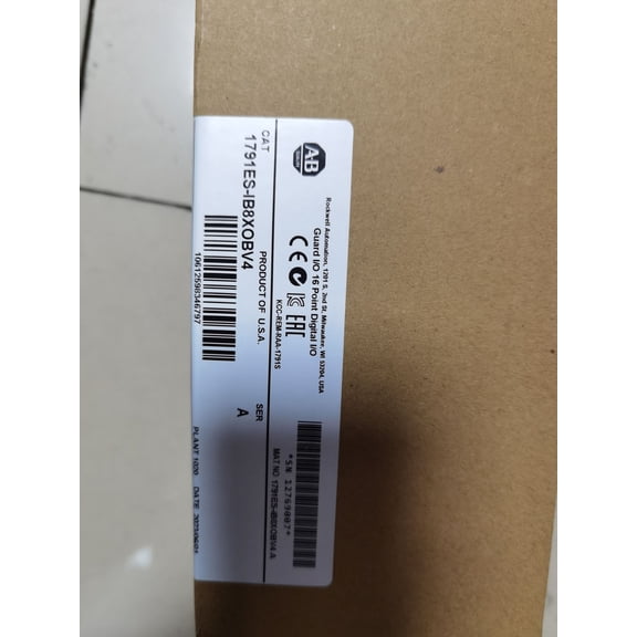 NEW 1791ES-IB8XOBV4 16 Point Digital Module Fast Shipping