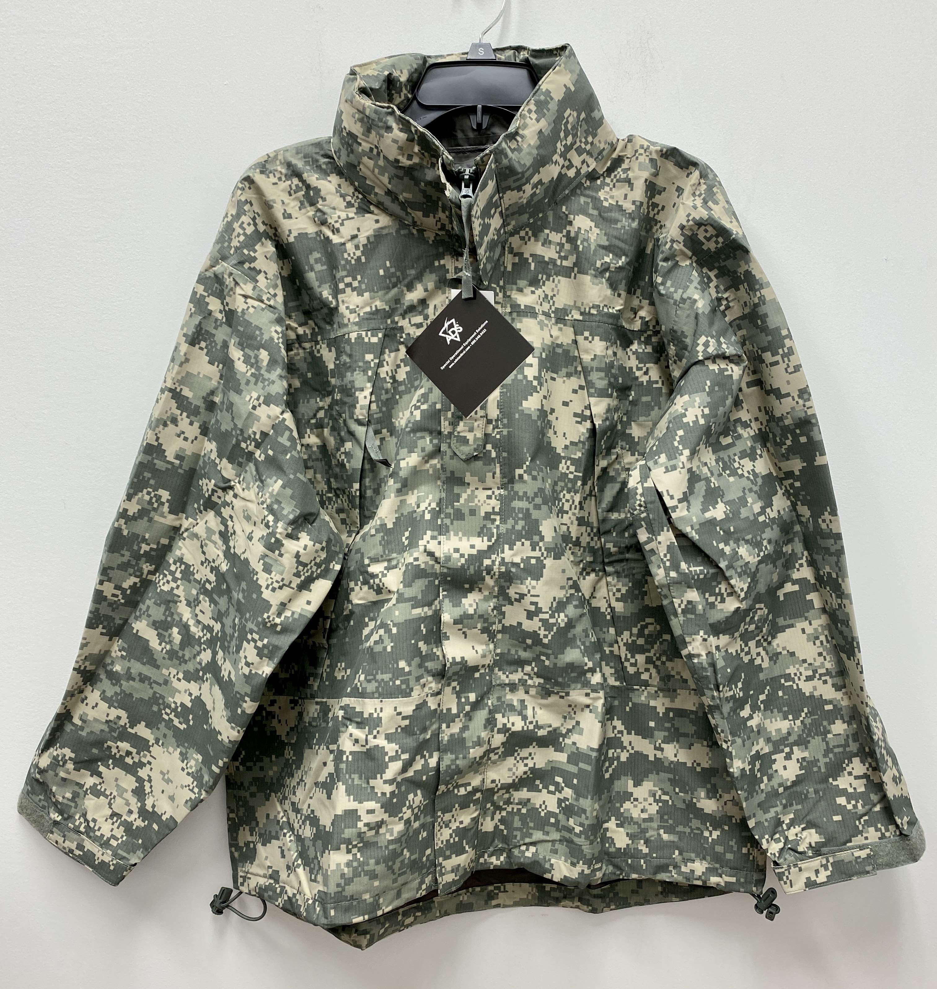 NEW USGI ECWCS DIGITAL GEN III LEVEL 6 EXTREME COLD/WET WEATHER 