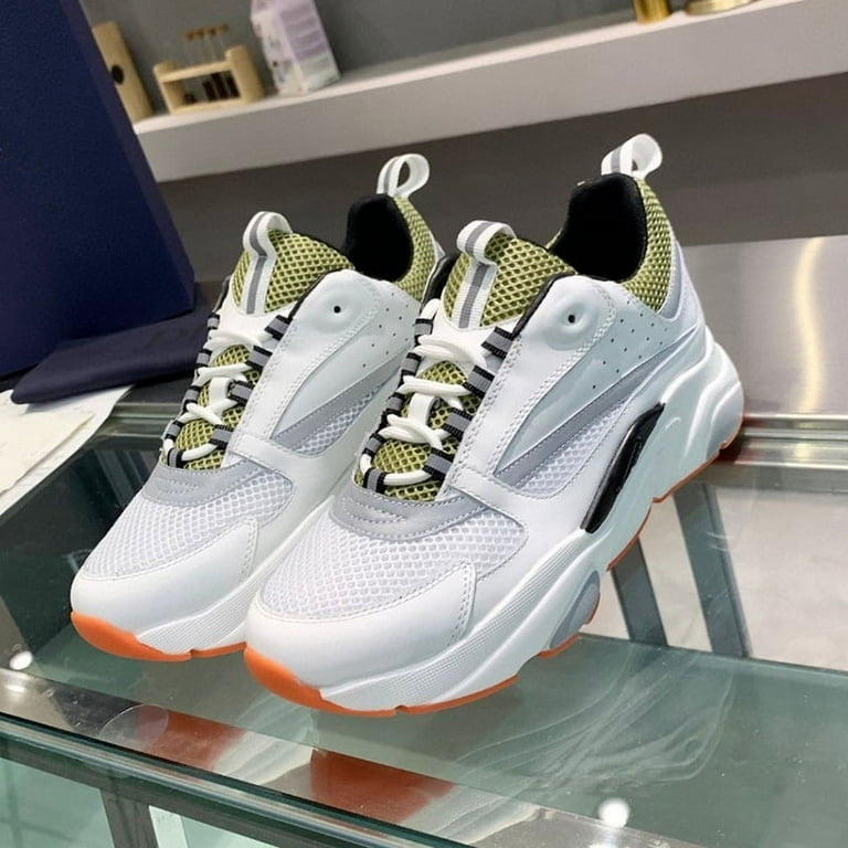 Couple matching shoes nike cheap