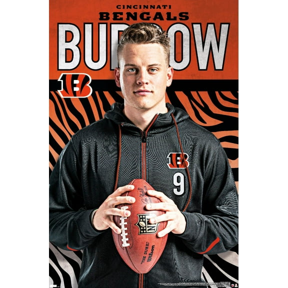 NFL Cincinnati Bengals - Joe Burrow Pose 20 Wall Poster, 22.375" x 34"