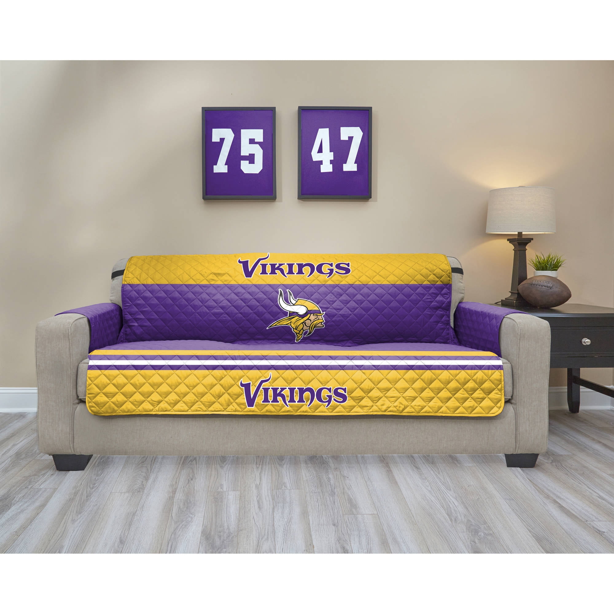 vikings couch