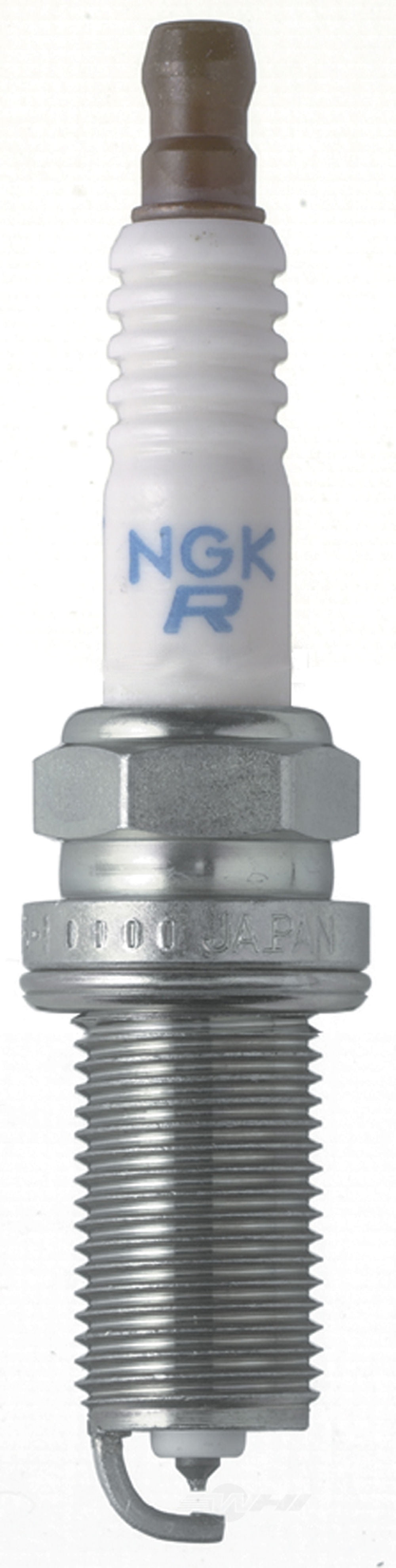 NGK 6240 Laser Platinum Spark Plug (4 Pack) Fits select: 2002-2006 NISSAN ALTIMA, 2004-2006 NISSAN TITAN