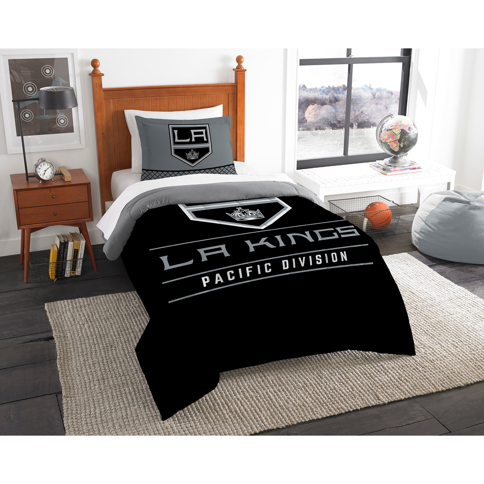 NHL Los Angeles Kings Bed In Bag Set, Queen Size, Team Colors, 100%  Polyester, 5 Piece Set