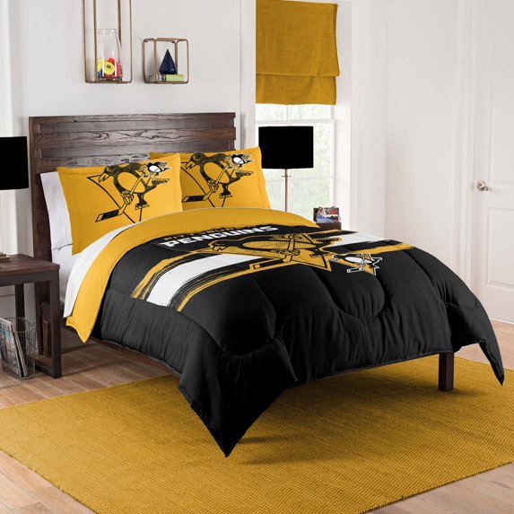 NHL Pittsburgh Penguins Officially Licensed Comforter & Sham set Full/Queen