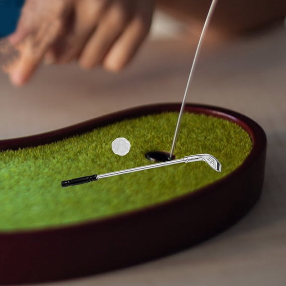 NIAIZEK 1 Set of Simulation Sports Golf Set Miniature Toys Mini House Decoration Accessories for Doll House Decoration Miniature Scene Setting Kids Pretend Play(2.48X0.35X0.12in)