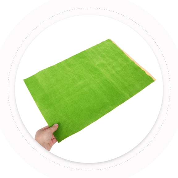 NIAIZEK Realistic Fake Turf Grass Rug Easy to Cut Synthetic Lawn Mat