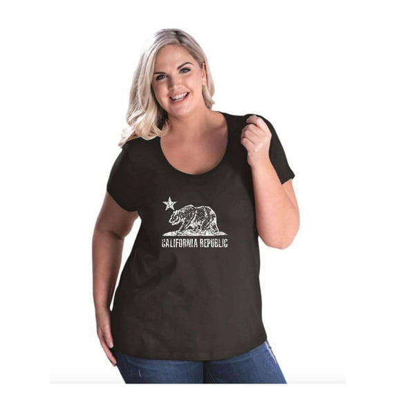 NIB - Women's Plus Size Curvy T-Shirt - California Bear