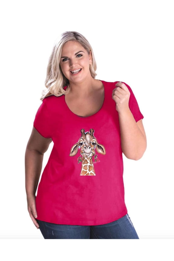 - Women's Plus Size Curvy T-Shirt - Giraffe