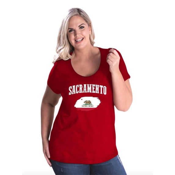 NIB - Women's Plus Size Curvy T-Shirt - Sacramento