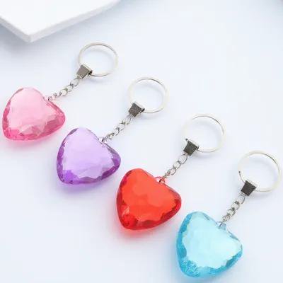 NICEXMAS 4Pcs Heart Shape Bag Pendant Keychains Acrylic for Family Friends