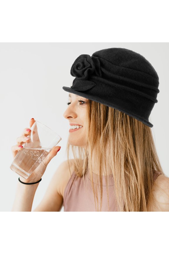 Ladies Cloche Hat for Winter Black Vintage Soft Material Warm Decorative Style