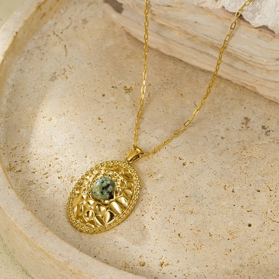 NICKSUN 18K Gold Plated Stainless Steel Hammered Oval Pendant Necklace, Natural Green Gemstone Inlay Vintage Luxury Paperclip Chain Clavicle Jewelry for Women