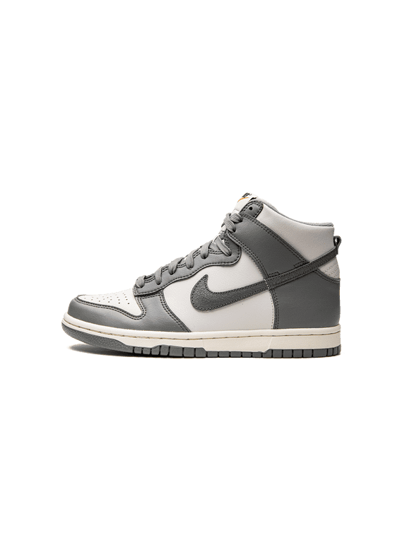 GRADE SCHOOL Dunk High SE (GS) "Grey/Sail" DM1028 001 DM1028 001 from Stadium Goods