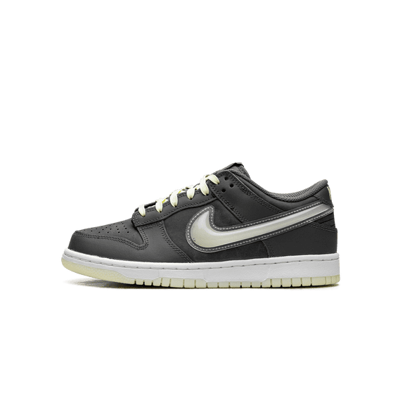 NIKE GRADE SCHOOL Dunk Low GS Halloween "Halloween - Glow in the Dark" HQ3569 068 HQ3569 068 from Stadium Goods