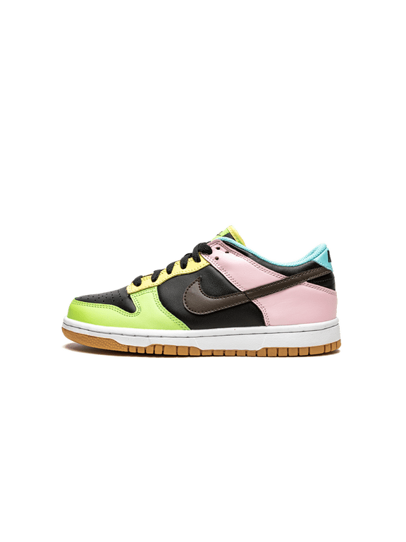 GRADE SCHOOL Dunk Low SE GS "Free 99" CZ2496 001 from Stadium Goods