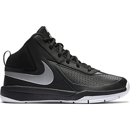 NIKE Kids' Team Hustle D 7 Basketball Shoes (GS)