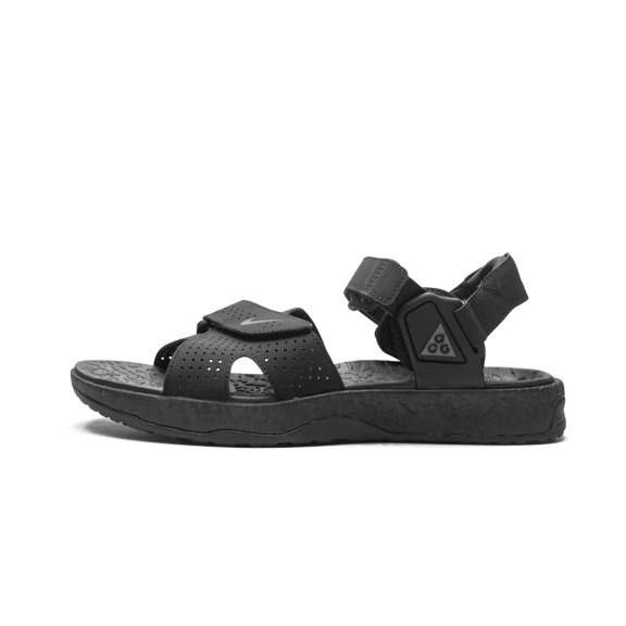 NIKE MENS ACG AIR DESCHUTZ "TRIPLE BLACK" CT2890 005 CT2890 005 from Stadium Goods