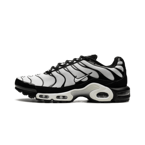 NIKE MENS Air Max Plus "Oreo" 852630 032 from Stadium Goods