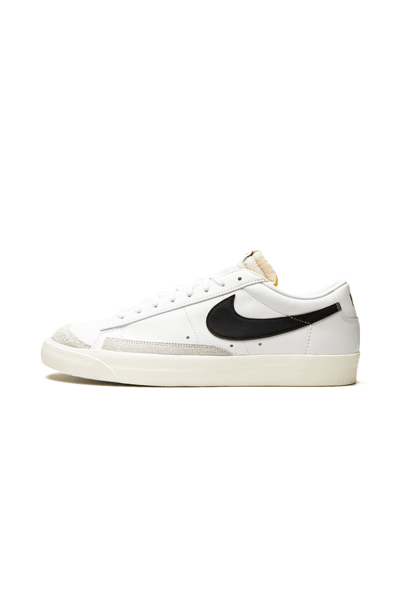 MENS Blazer Low '77 Vintage "White / Black" DA6364 101 from Stadium Goods