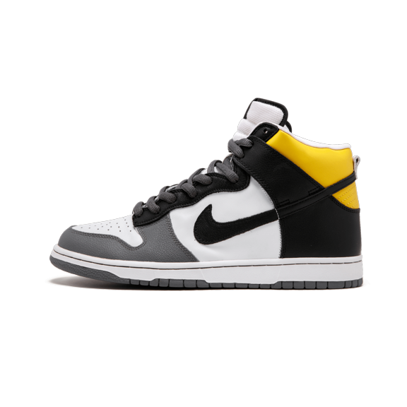 NIKE MENS Dunk High Pro SB "Danny Shimizu (2004)" 305050 101 from Stadium Goods