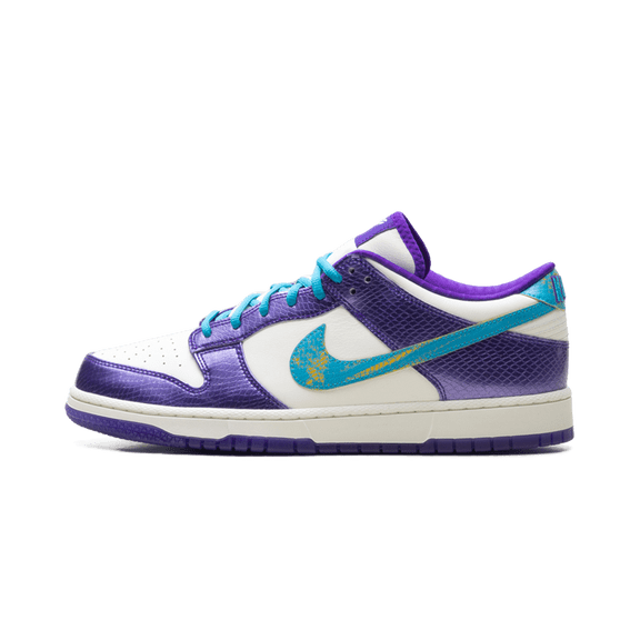 NIKE MENS Dunk Low "Kobe Bryant Draft Day" IM0586 500 IM0586 500 from Stadium Goods
