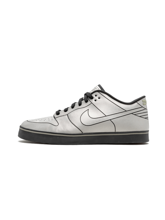 MENS Dunk SE 6.0 "Delorean (2010)" 433152 001 from Stadium Goods