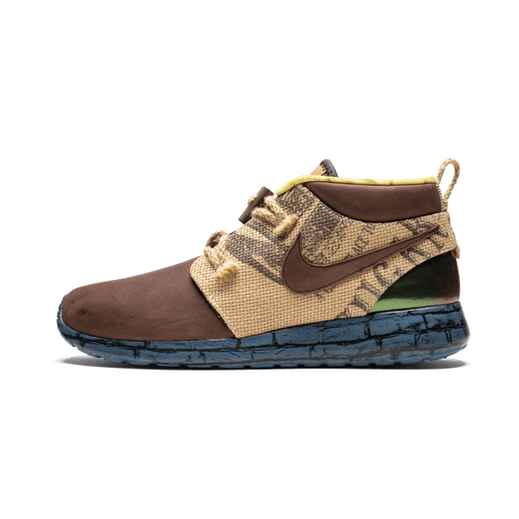 NIKE MENS Roshe Run Trollstrike "Troll Srtrike" 748863 200 from Stadium Goods