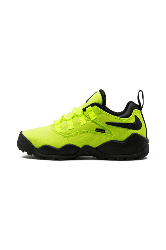 MENS SB Darwin Low "Supreme - Volt" FQ3000 700 from Stadium Goods