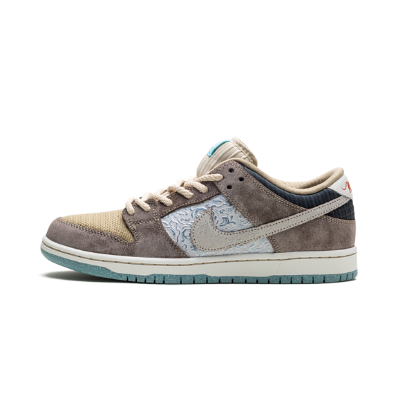 NIKE MENS SB Dunk Low "Big Money Savings" FZ3129 200 from Stadium Goods