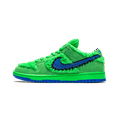 thumbnail image 1 of NIKE MENS SB Dunk Low "Grateful Dead - Green Bear" CJ5378 300 from Stadium Goods, 1 of 9