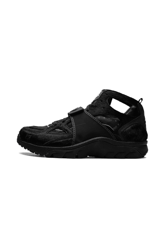 MENS Trainer Huarache "Corteiz - Black Poney" FQ8793 003 FQ8793 003 from Stadium Goods