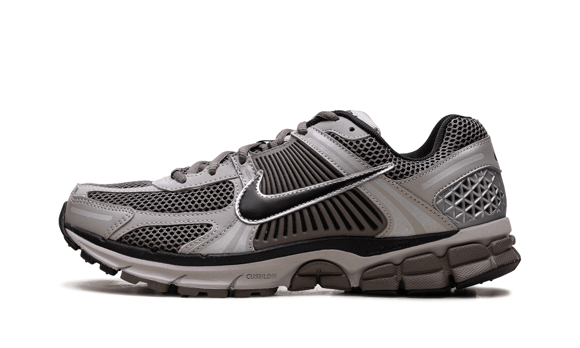 NIKE MENS Zoom Vomero 5 