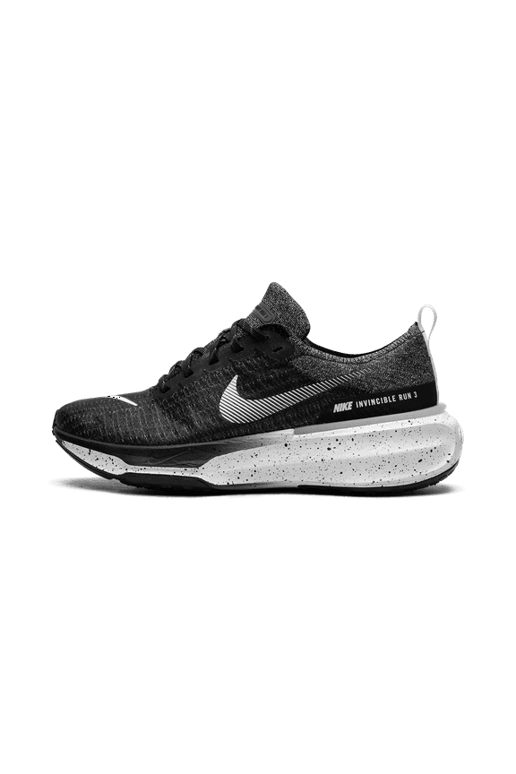 MENS ZoomX Invincible Run Flyknit 3 "Oreo" DR2615 002 from Stadium Goods