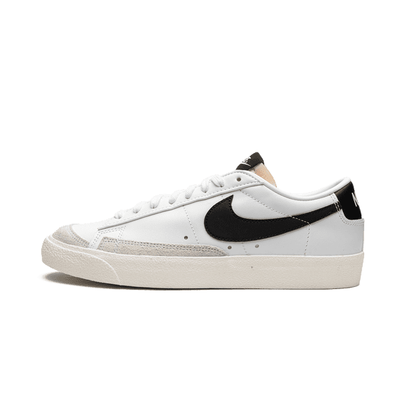 NIKE WOMENS BLAZER LO Womens DC4769 102 DC4769 102 from Stadium Goods
