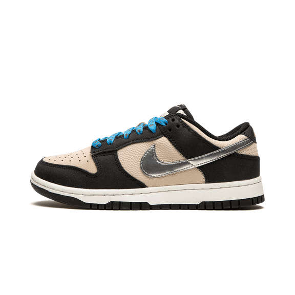 NIKE WOMENS DUNK LO MNS Womens "Starry Laces" DZ4712 001 DZ4712 001 from Stadium Goods